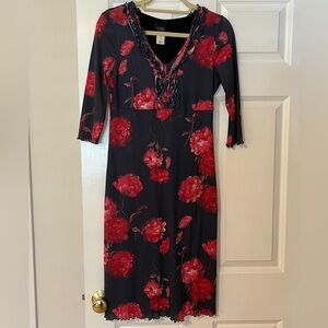 Teddi dress sz 8 a little longer than knee length, dk gray w/red flowers
